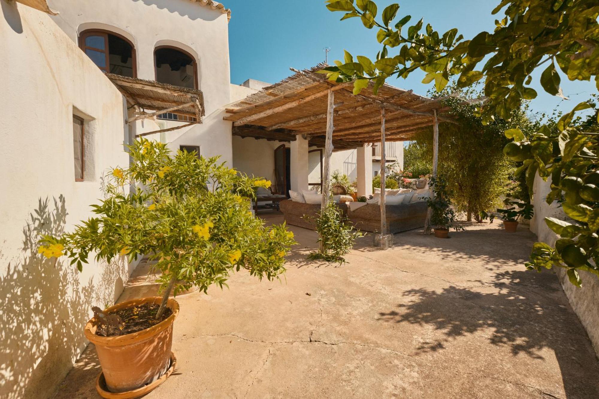 The Guardian House Hotel Santa Gertrudis  Ngoại thất bức ảnh